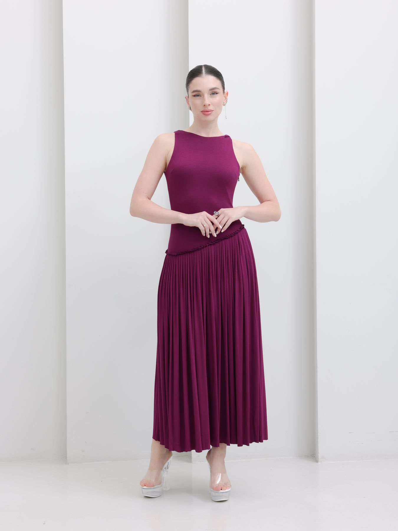 Deep Magenta Pleated Midi Abaya